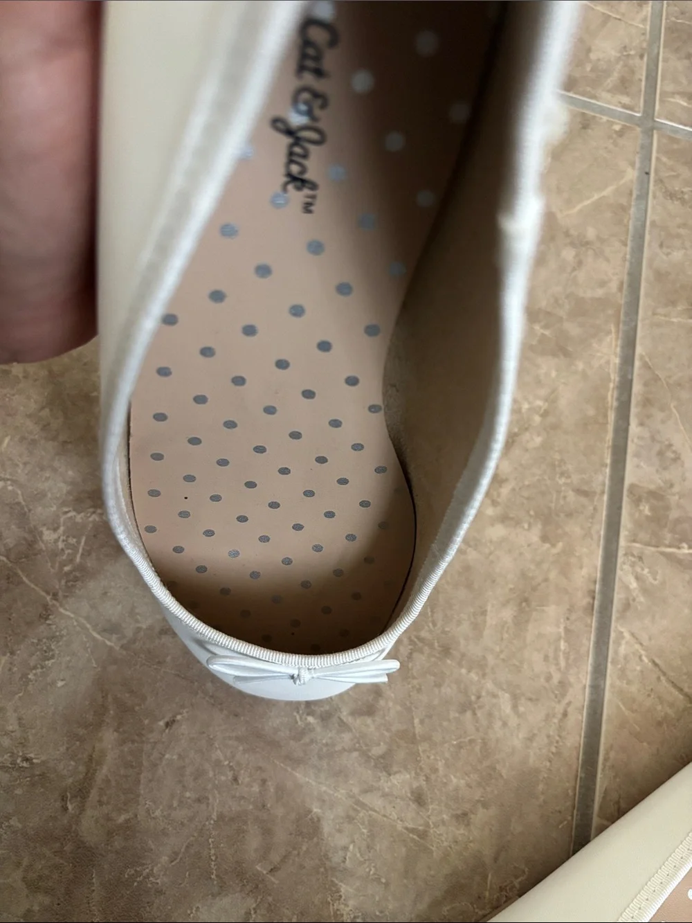 Cat & Jack White Girls' Bow Ballet Flats
